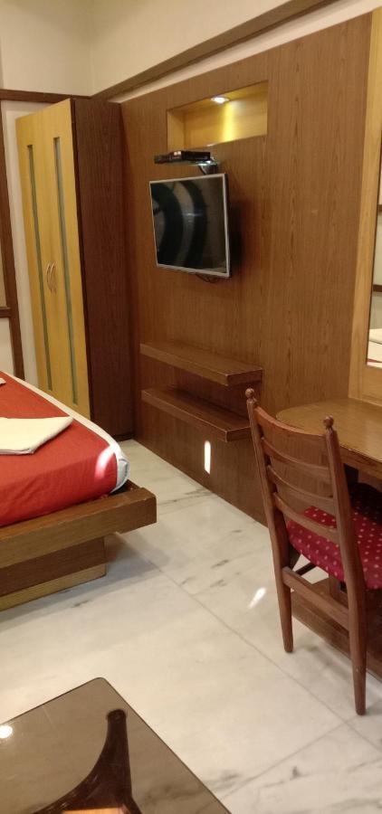 Hotel Aston โกลกาตา ภายนอก รูปภาพ
